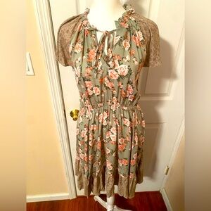 NWT Umgee Pattern Mix Floral Green and Pink Dress Size Large